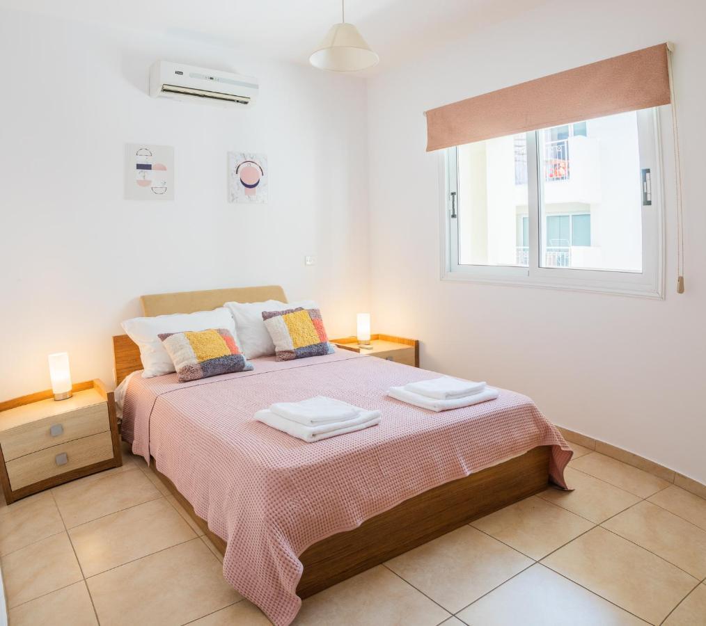 Elegant 1 Bedroom Apartment - Great Kings Resort Protaras, Kapparis Паралимни Екстериор снимка